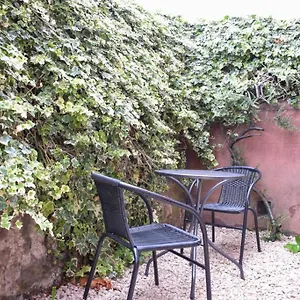  Apartment Lovely Sunny 2 Bed Coast