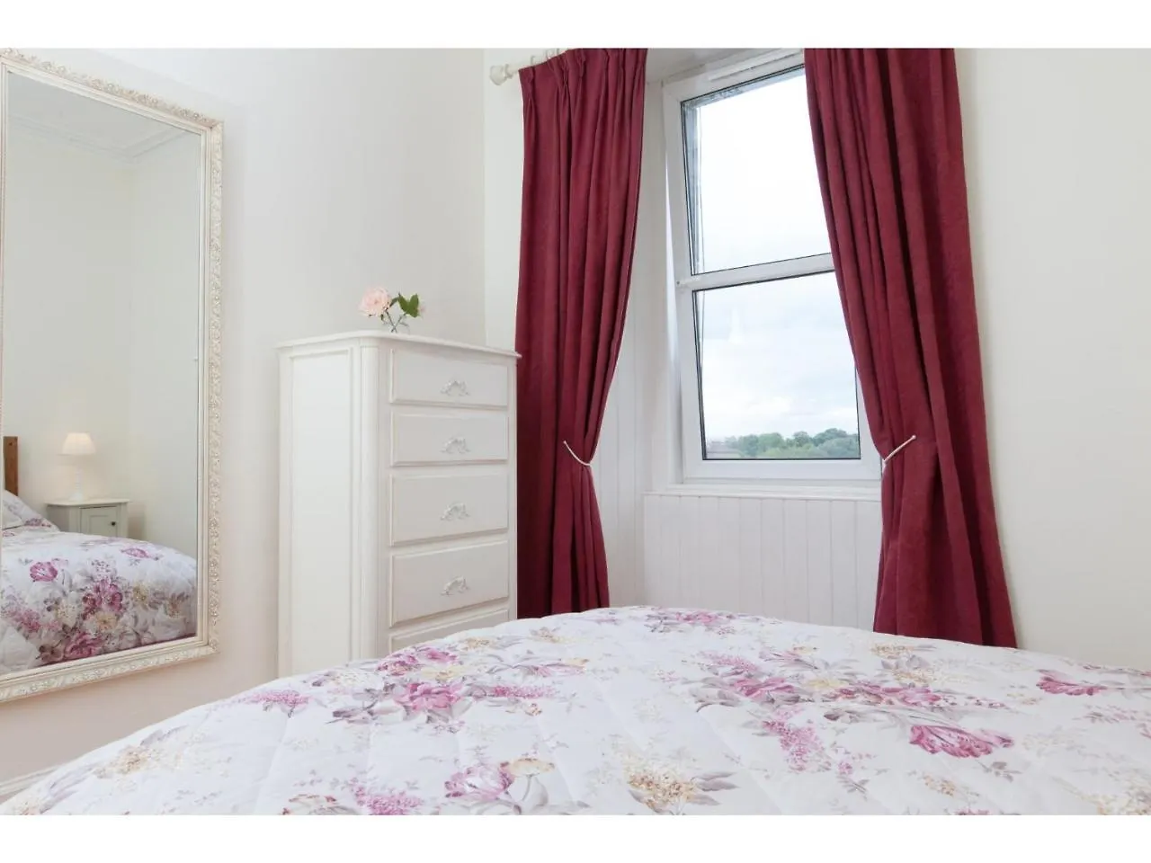 Apartment Homely Tenement For 2 Near Botanic Gardens Edinburgh