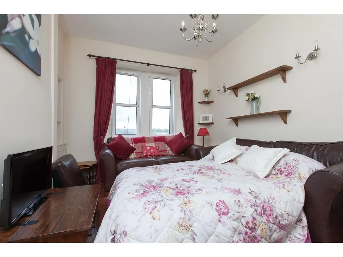 Homely Tenement For 2 Near Botanic Gardens Edinburgh